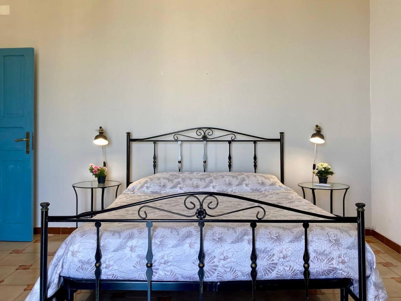 Casa Zagami Villa Malfa  Eksteriør billede