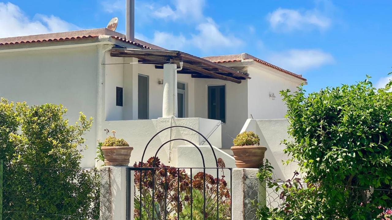 Casa Zagami Villa Malfa  Eksteriør billede