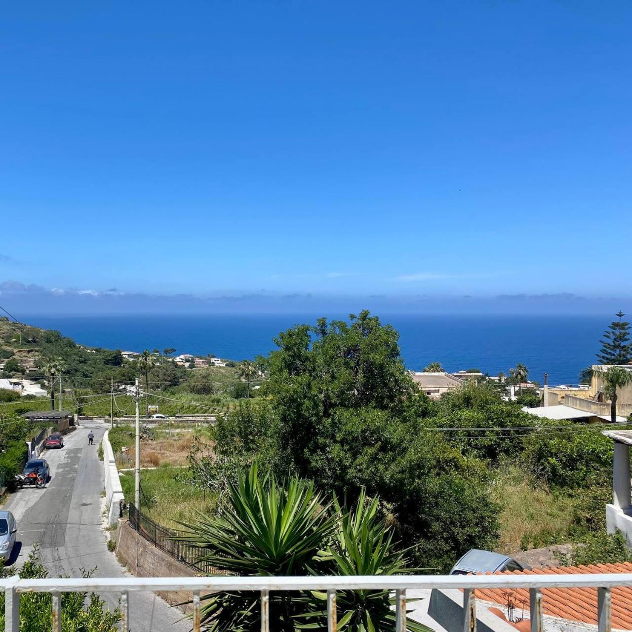 Casa Zagami Villa Malfa  Eksteriør billede